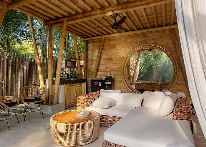 Maya Eco Retreat Bamboo *