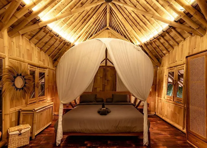 Maya Eco Retreat Bamboo *