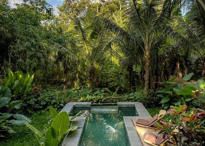 Maya Eco Retreat Bamboo Villa